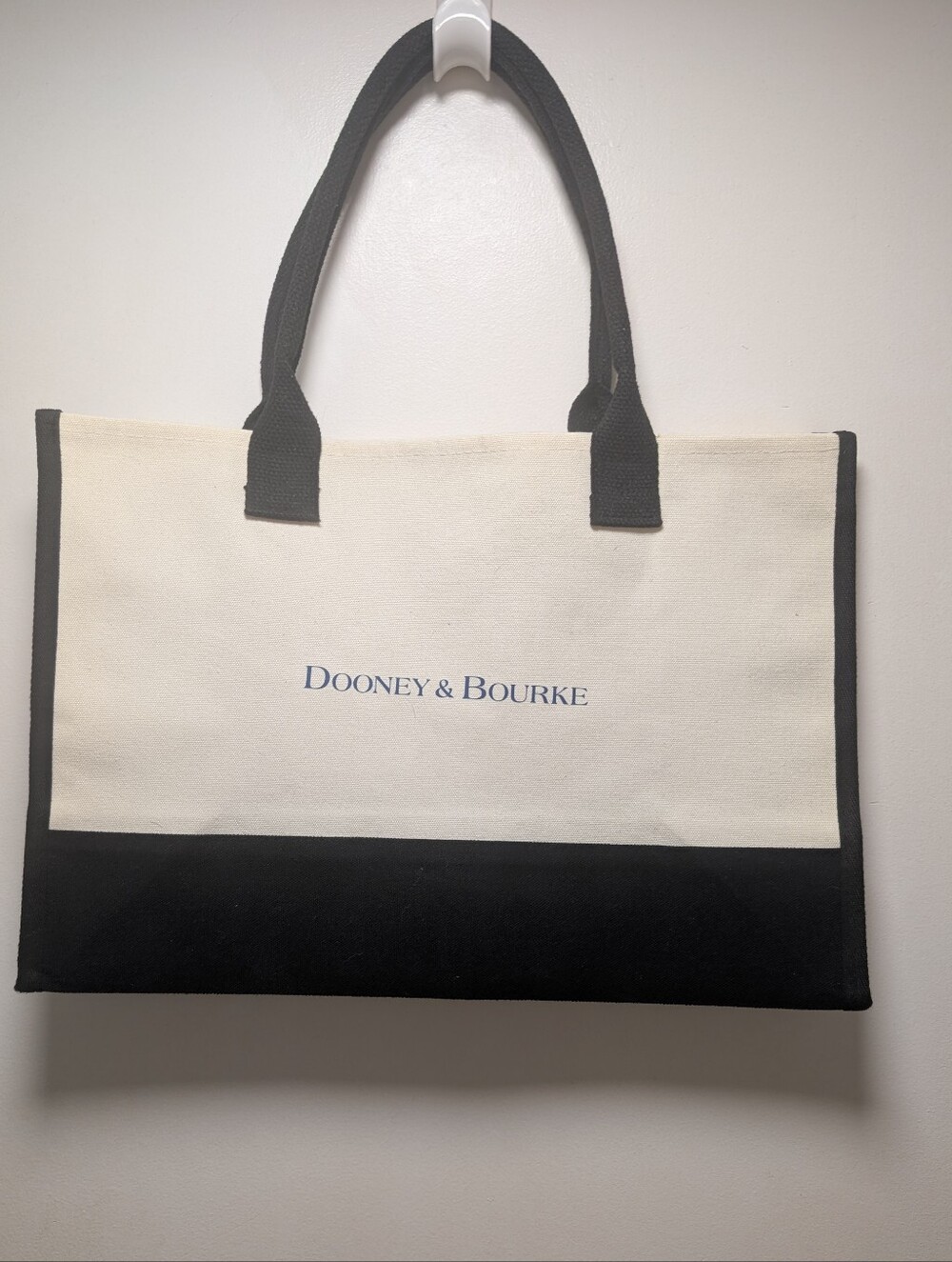 DOONEY & BOURKE Reuseable Large Canvas Travel Line Tote Cream and Black